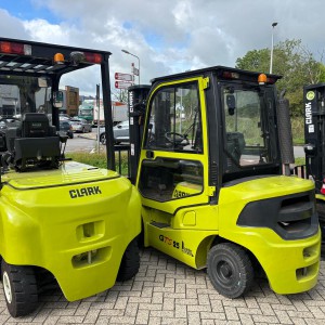 Clark GTS25D1