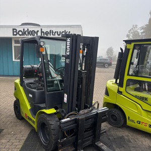 Clark S30L1