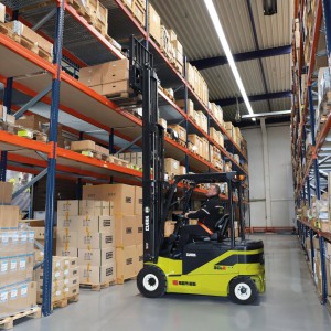 CLARK SE25-35 elektrische heftruck3